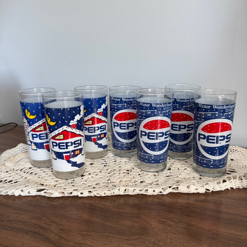 Vintage Pepsi Winter Wonderland Drinking Glasses Set of 7 Holiday Cabin Music